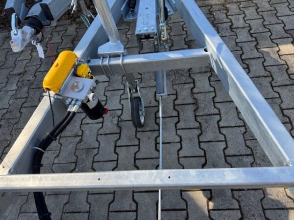UDK3617-35-14 mit Aluaufsatz – Bild 2